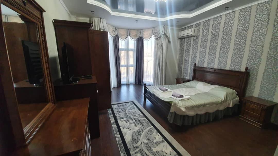 Kristall Hotel Бостері Екстер'єр фото